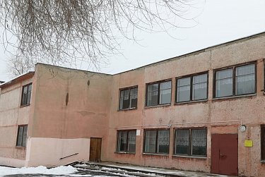 Сельская школа получила помощь 